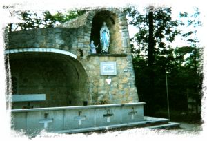Lourdes in Szentkut